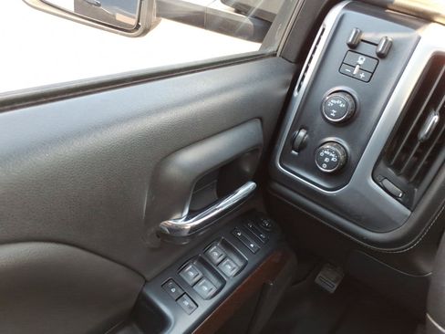 Used 2018 GMC Sierra 1500 SLE w/ Max Trailering Package AWD/4WD image 22