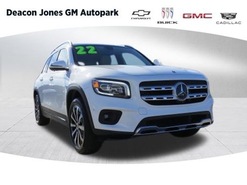 Used 2022 Mercedes-Benz GLB 250 4MATIC image 1
