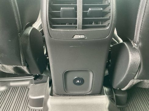 Used 2024 Ford Escape ST-Line Select w/ Tech Pack #2 AWD/4WD image 21