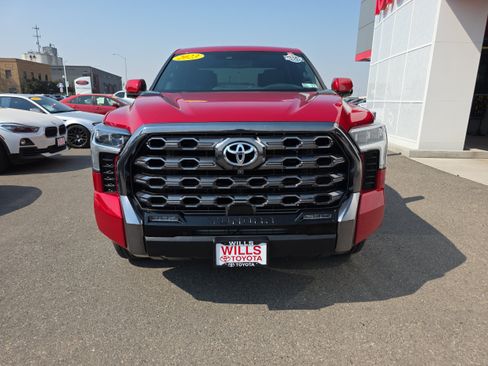 Used 2023 Toyota Tundra Platinum AWD/4WD image 5