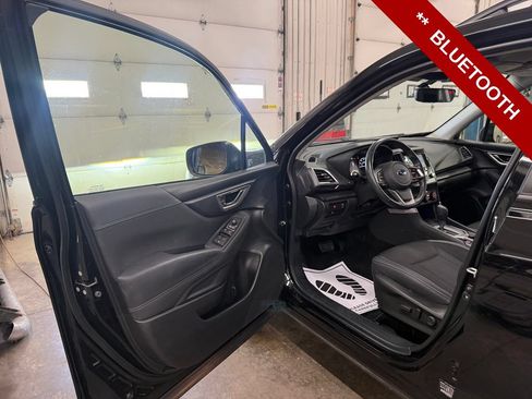 Used 2023 Subaru Forester Premium AWD/4WD image 11