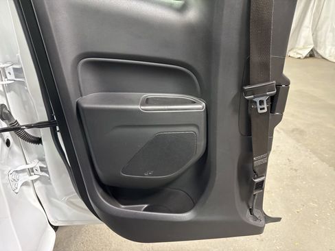 Used 2022 Chevrolet Colorado LT w/ Fleet Safety Package image 21