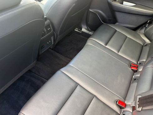 Used 2024 Nissan Rogue SL w/ SL Premium Package image 4