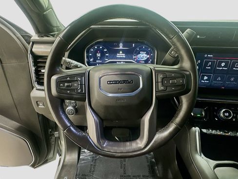 Used 2025 GMC Sierra 3500 Denali Ultimate AWD/4WD image 10