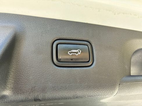 Used 2022 Hyundai Palisade Calligraphy FWD image 17