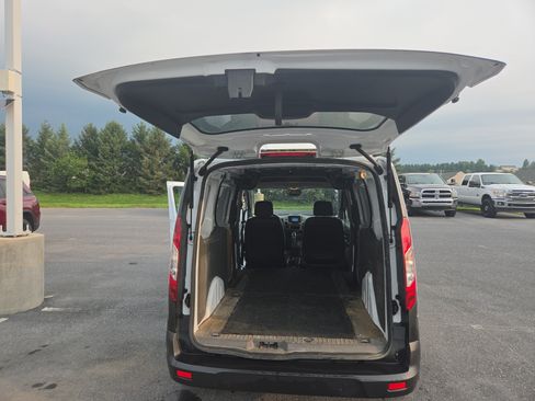 Used 2019 Ford Transit Connect XL FWD image 10
