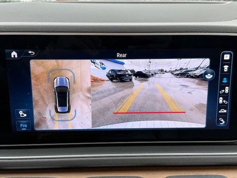 Used 2024 Mercedes-Benz GLE 450 4MATIC image 36