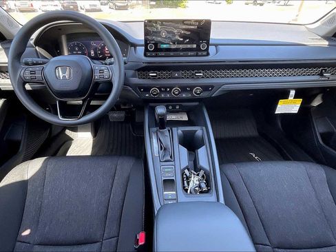 New 2025 Honda Accord SE image 5
