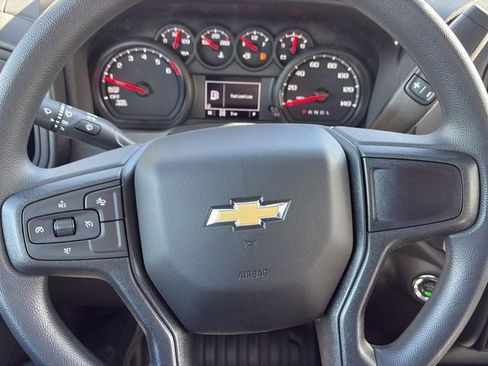 New 2026 Chevrolet Silverado 1500 W/T w/ WT Value Package AWD/4WD image 12