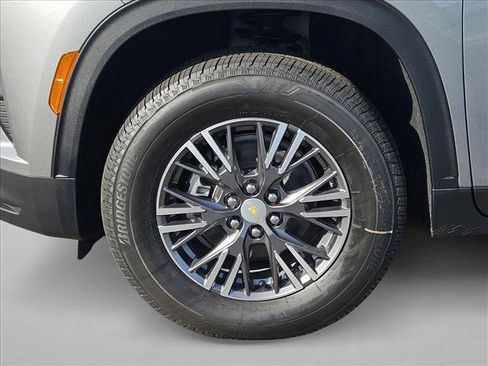 New 2026 Chevrolet Traverse LT image 10