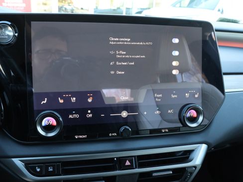 Used 2025 Lexus RX 350 Premium Plus image 26