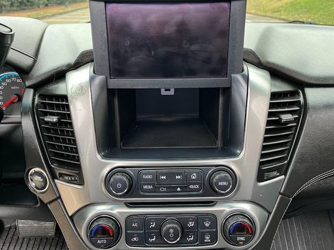 Used 2017 Chevrolet Tahoe Premier image 19