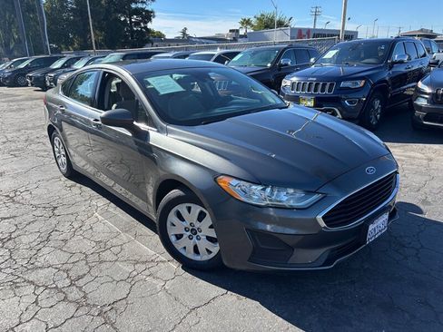 Used 2020 Ford Fusion S FWD image 2