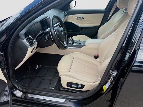 Used 2022 BMW 330i Sedan w/ Driving Assistance Package RWD image 19