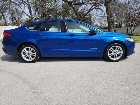 Used 2018 Ford Fusion S image 11