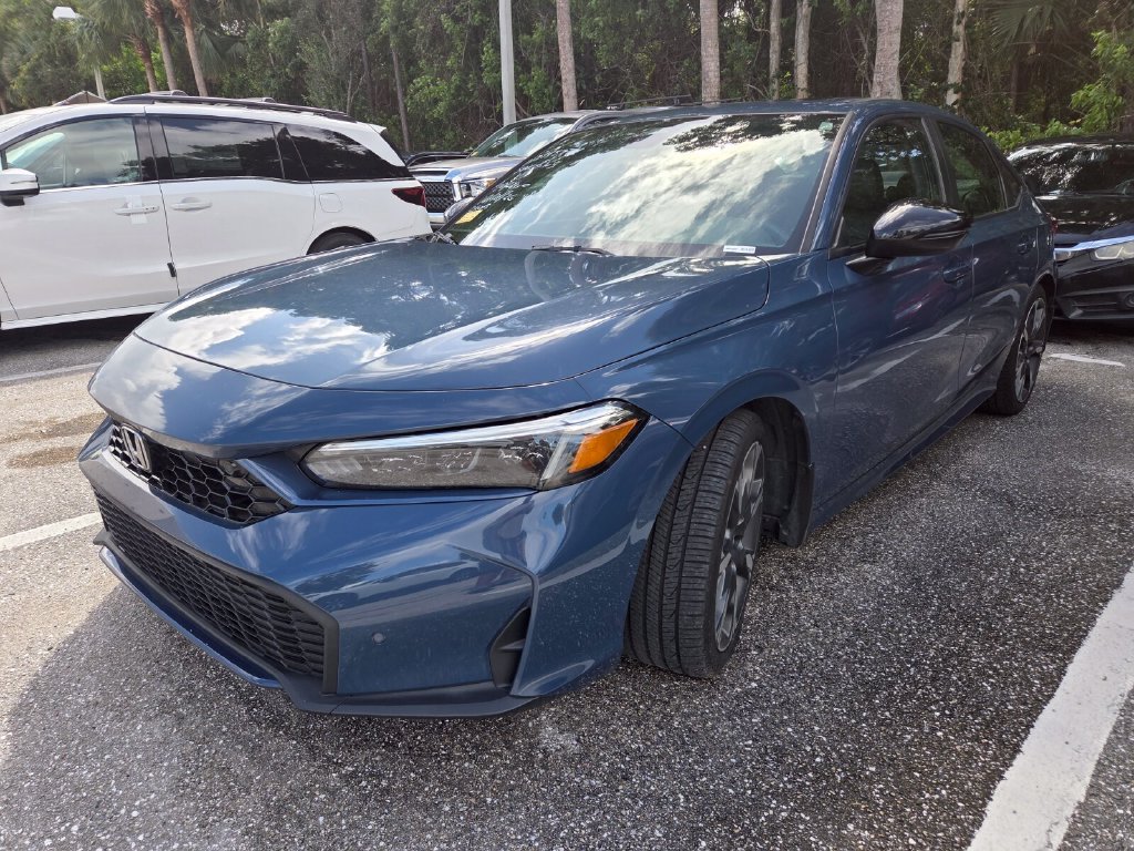 Used 2025 Honda Civic Sport image 4