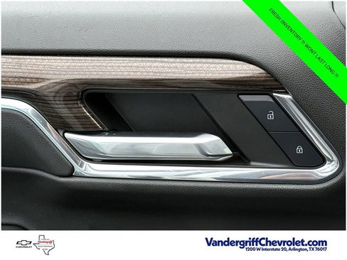 Used 2024 Chevrolet Silverado 1500 RST w/ Z71 Off-Road Package AWD/4WD image 18