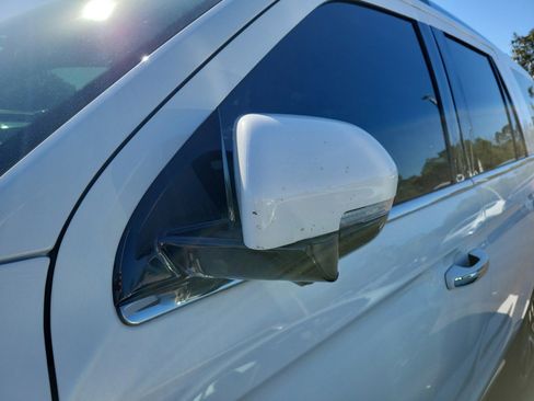 Used 2021 Ford Expedition Limited image 7