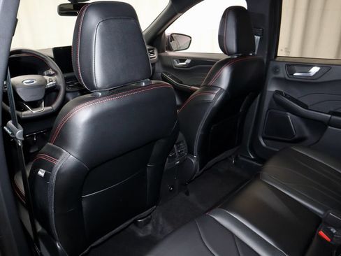 Certified 2025 Ford Escape ST-Line Elite w/ Premium Technology Package AWD/4WD image 22