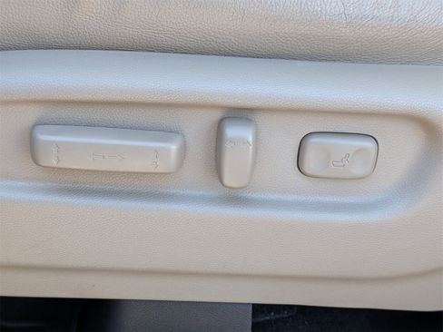 Used 2020 Honda Pilot Elite image 16