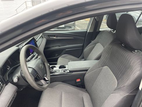 Used 2025 Toyota Camry LE image 24