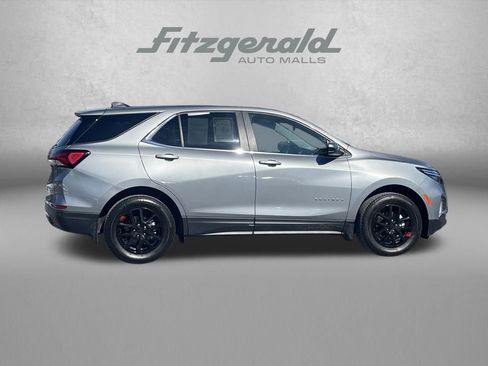 Used 2023 Chevrolet Equinox LT image 3
