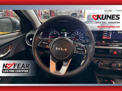 Used 2024 Kia Forte LXS image 37