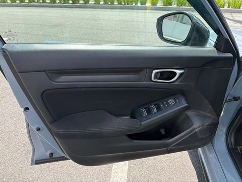Used 2022 Honda Civic Sport image 6