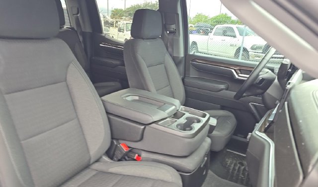 Used 2023 Chevrolet Silverado 1500 LT RWD image 17