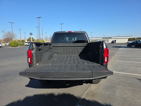 Used 2018 Ford F150 Lariat image 5