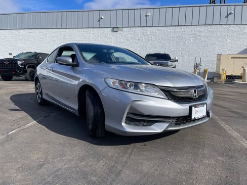 Used 2016 Honda Accord LX-S image 2