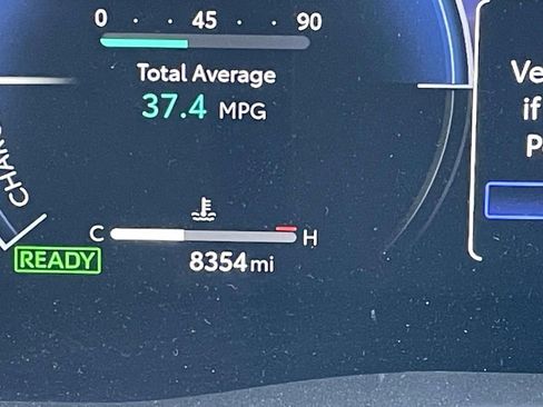 Used 2025 Toyota Camry XLE image 35