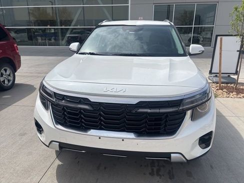 Certified 2024 Kia Seltos S image 1