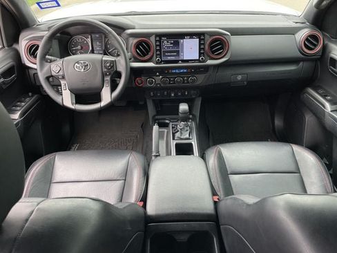 Used 2023 Toyota Tacoma TRD Pro AWD/4WD image 11