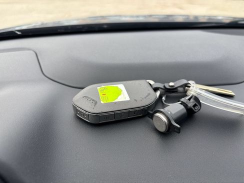 Used 2025 Kia K4 FWD image 21
