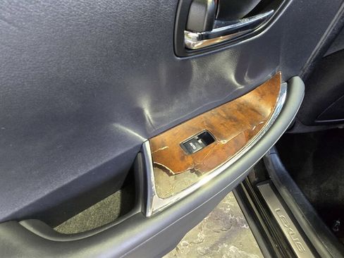 Used 2011 Lexus ES 350 image 27