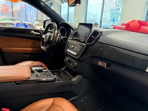 Used 2017 Mercedes-Benz GLE 43 AMG 4MATIC Coupe w/ Parking Assist Package image 53