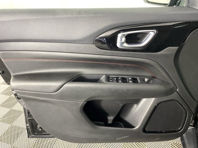 New 2026 Jeep Compass Trailhawk AWD/4WD image 13