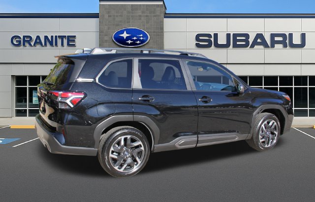 Used 2025 Subaru Forester Limited AWD/4WD image 8
