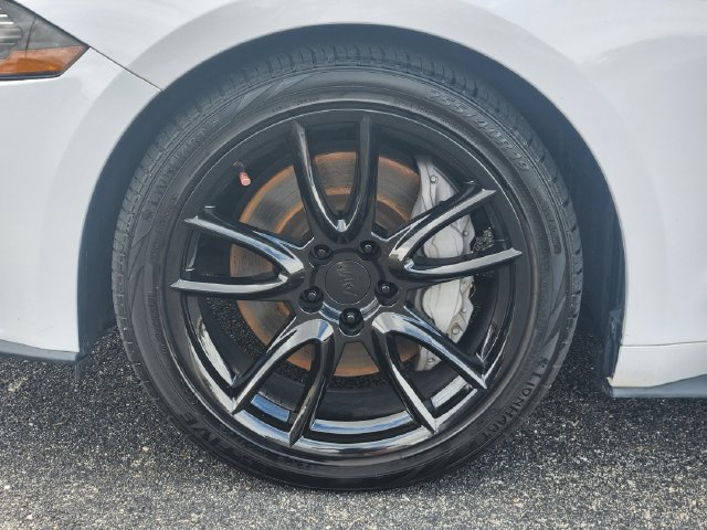Used 2021 Ford Mustang GT Premium RWD image 9