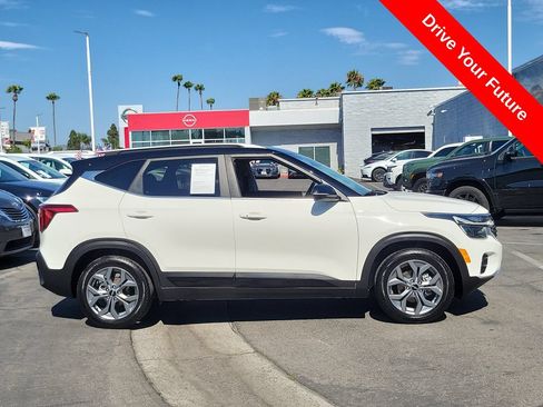 Used 2024 Kia Seltos S FWD image 30