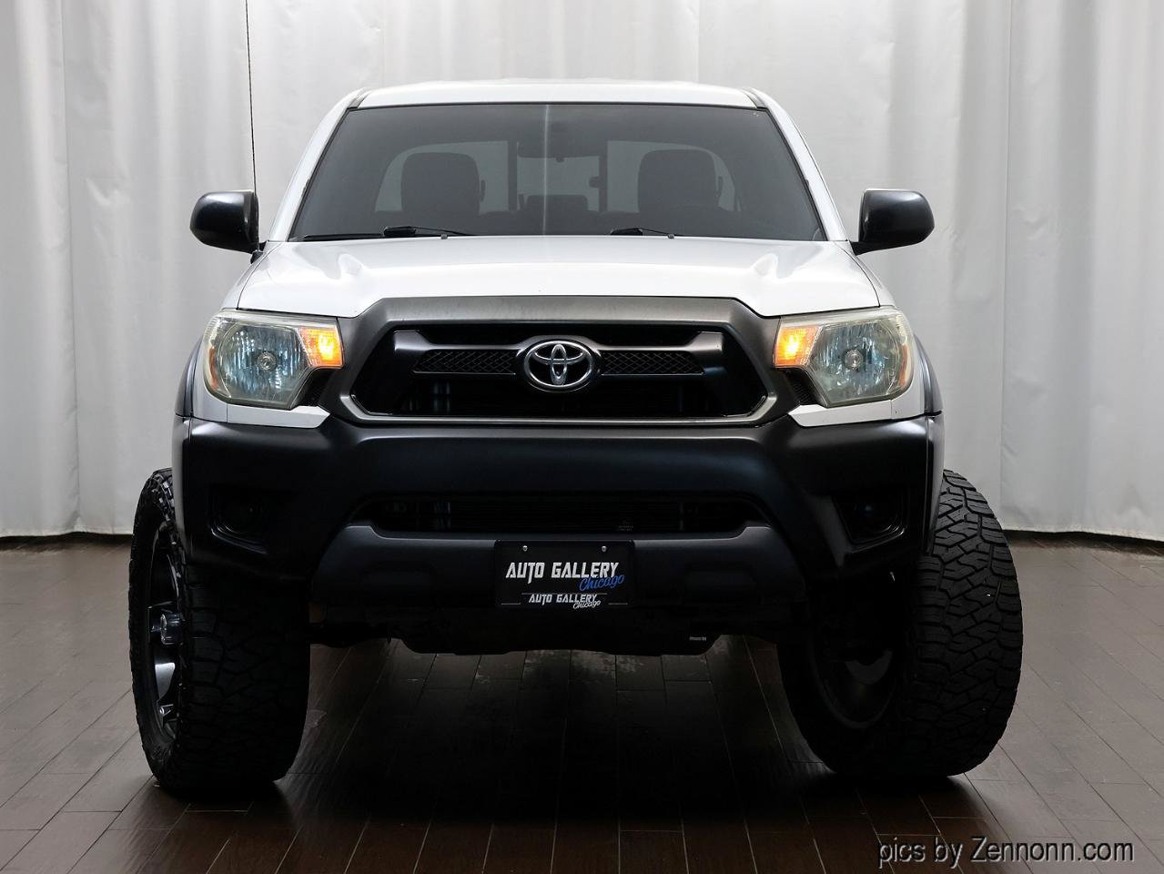 Used 2015 Toyota Tacoma PreRunner w/ Convenience Package RWD image 5