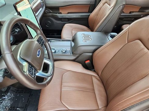 Used 2022 Ford Expedition Max King Ranch image 10