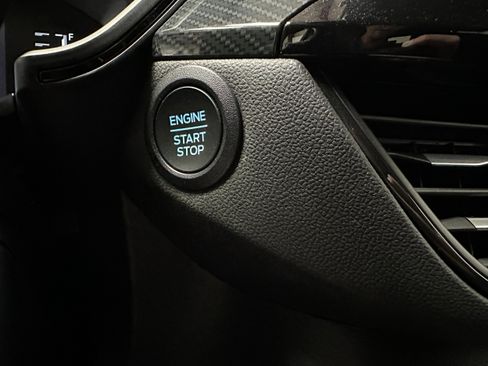 Certified 2024 Ford Escape ST-Line AWD/4WD image 18
