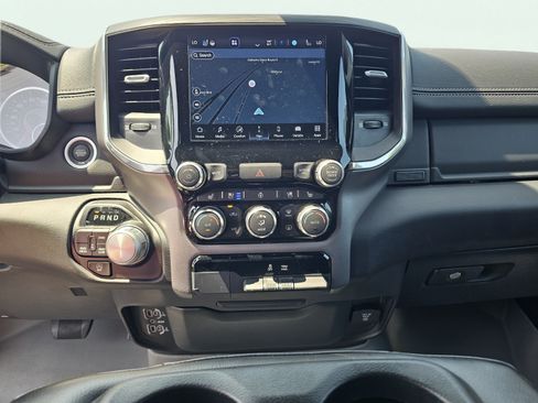 Used 2024 RAM 1500 Laramie AWD/4WD image 27