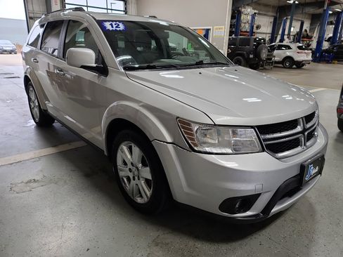 Used 2012 Dodge Journey Crew w/ Flexible Seating Group image 3