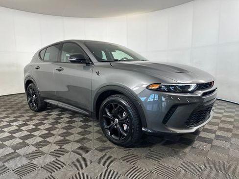 Used 2024 Dodge Hornet R/T w/ R/T Blacktop Package image 2