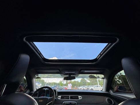 Used 2013 Chevrolet Camaro ZL1 RWD image 17