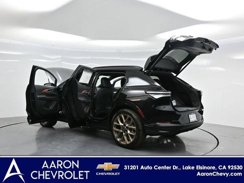 New 2026 Chevrolet Equinox EV RS image 40