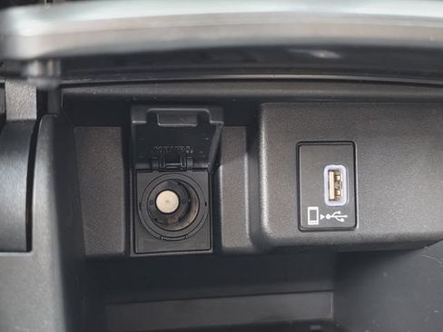 Used 2018 Honda Accord Sport image 19